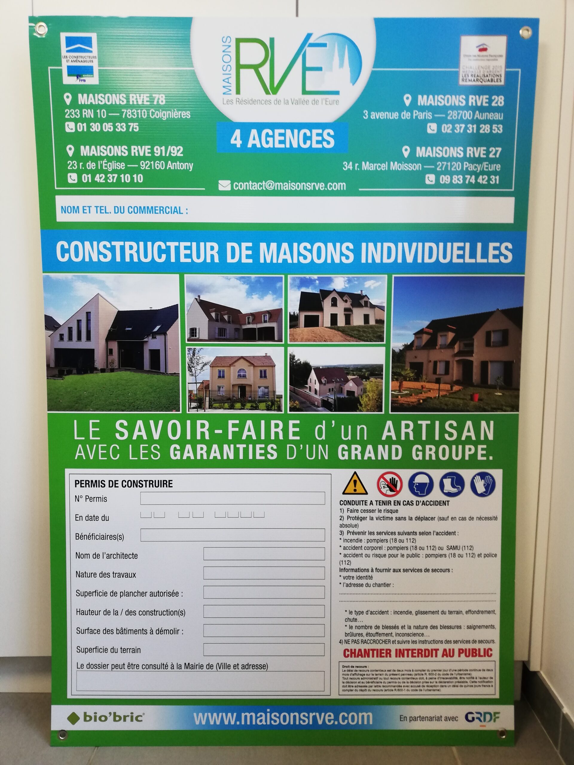Permis De Construire Streaming Vf Gratuit - Nouveau look pour notre panneau de Permis de Construire