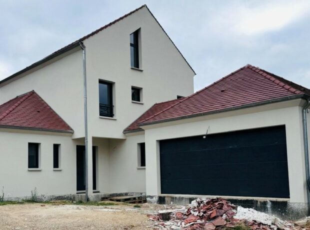 Maison de 240 m² à Auffargis